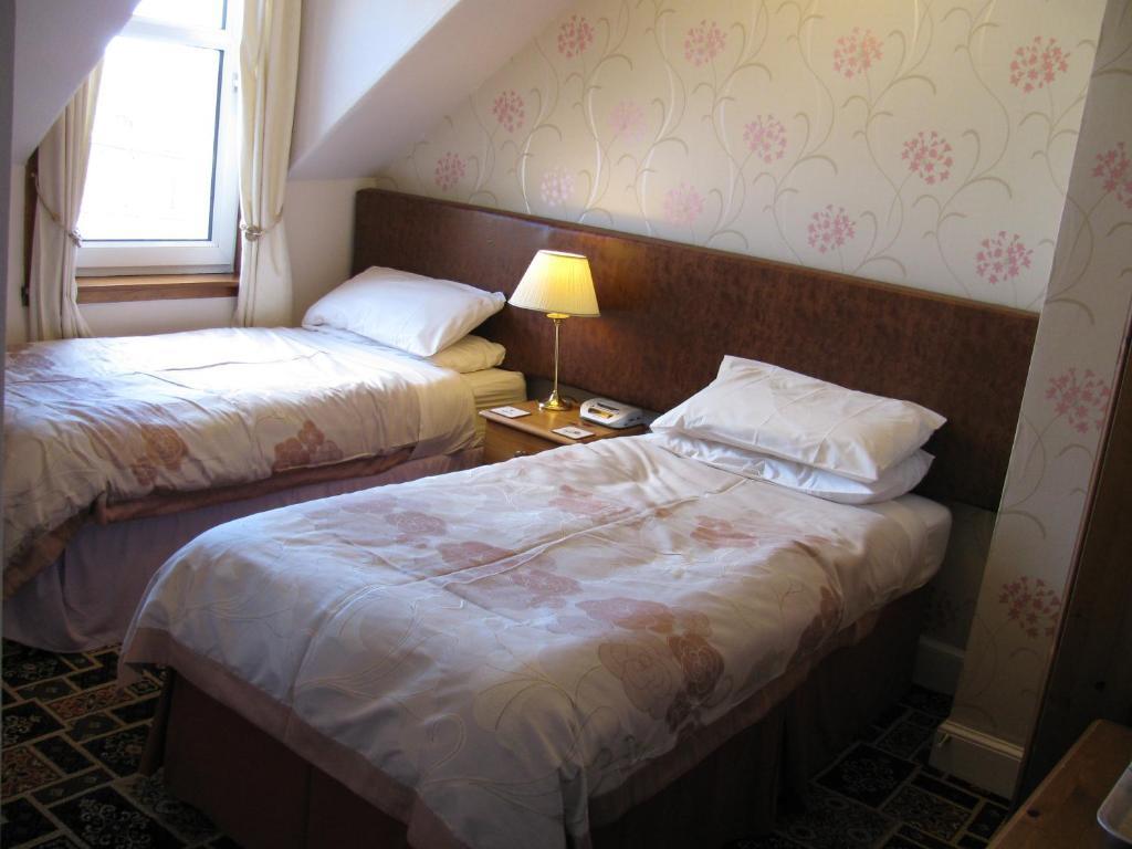 Almond Villa Guest House Perth Quarto foto