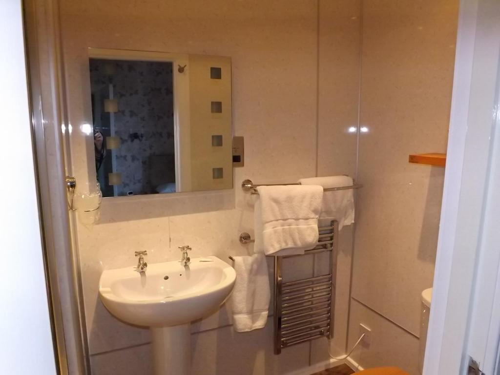 Almond Villa Guest House Perth Quarto foto